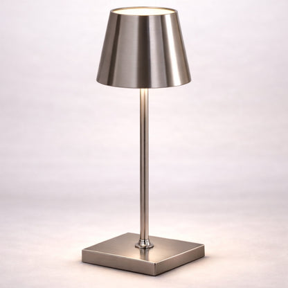 Alba™️ - Lampada che nasce